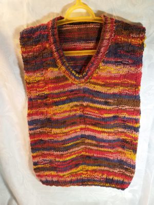 146.1 Pullover senza maniche gr. 98-104