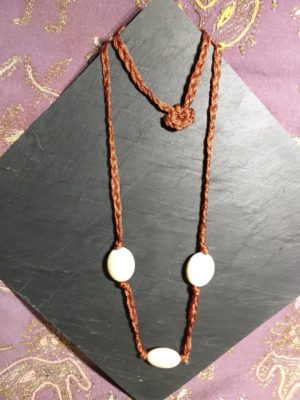 162.12 Collana