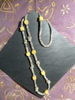 162.15 Collana