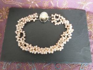 165.17 Collana