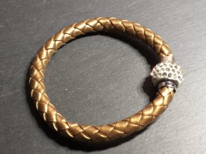 207.11 Bracciale