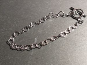 208.2 Bracciale
