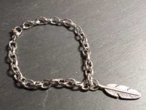 208.4 Bracciale
